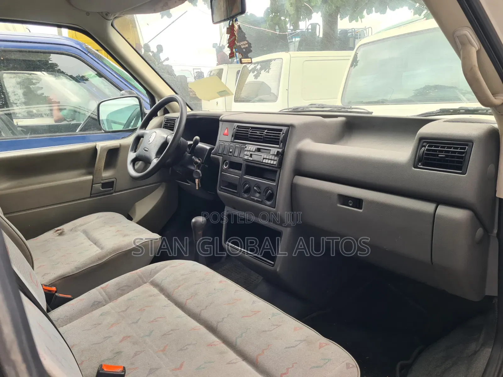 Volkswagen Transporter 2003 White