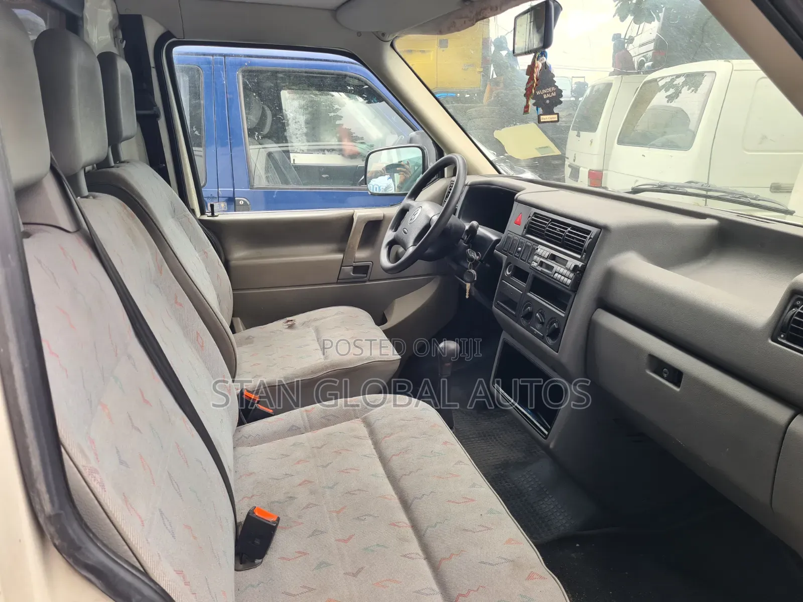 Volkswagen Transporter 2003 White