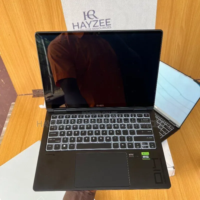 Laptop HP Omen 15 32GB Intel Core Ultra 9 SSD 1T