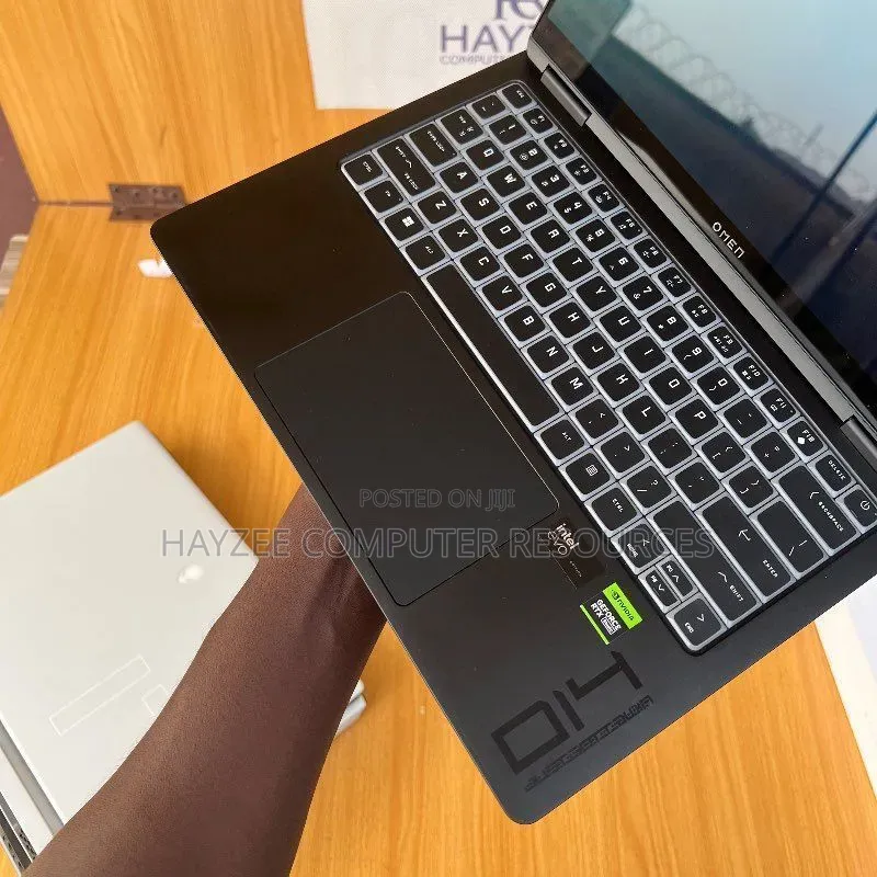 Laptop HP Omen 15 32GB Intel Core Ultra 9 SSD 1T