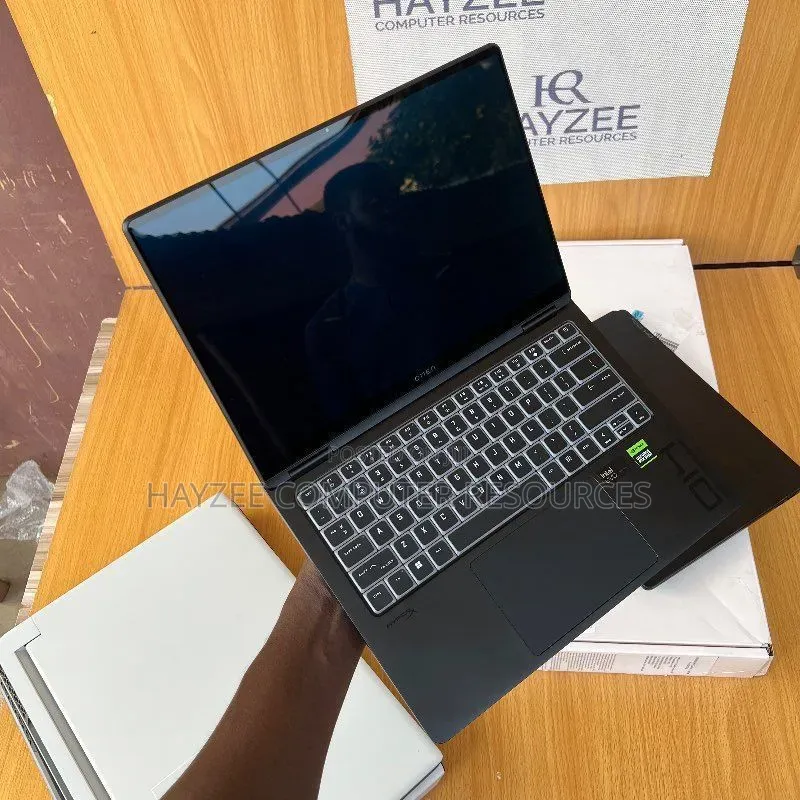 Laptop HP Omen 15 32GB Intel Core Ultra 9 SSD 1T