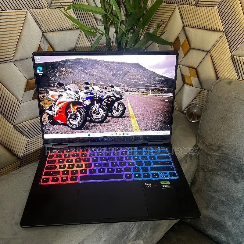 Laptop HP Omen 15 32GB Intel Core Ultra 9 SSD 1T