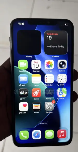 Apple iPhone 11 Pro Max 64 GB Green