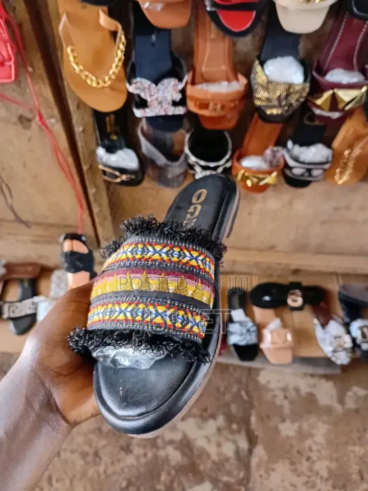 Flat Shoes