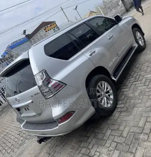 Lexus GX 2016 Silver