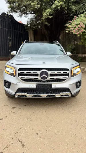 Mercedes-Benz GLB-Class 2020 Silver