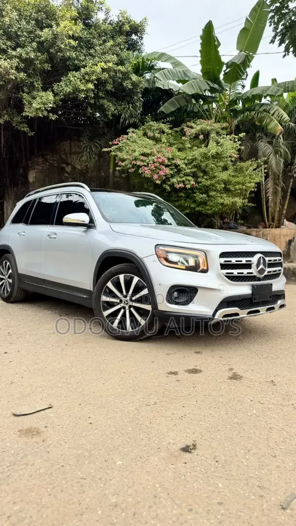 Mercedes-Benz GLB-Class 2020 Silver