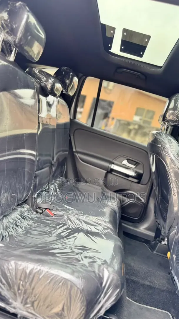 Mercedes-Benz GLB-Class 2020 Silver