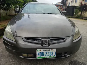 Honda Accord 2004 Gray