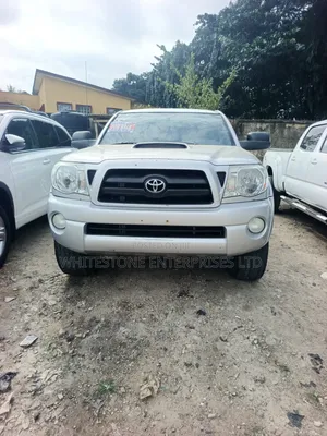 Toyota Tacoma 2005 Burgundy