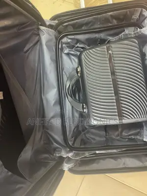  Cute 4-in-1 Black Luggage Set