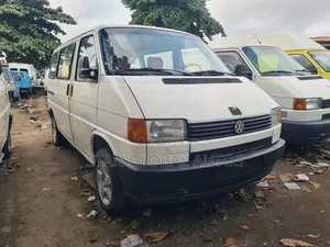 Volkswagen Transporter 2003 White