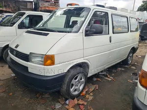 Volkswagen Transporter 2003 White