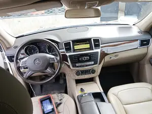 Mercedes-Benz M Class 2012 White