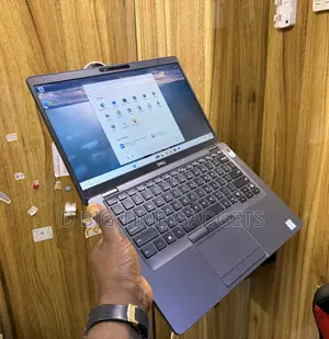 Laptop Dell Latitude 5400 8GB Intel Core i5 SSD 256GB