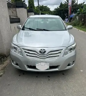 Toyota Camry LE 4dr Sedan (2.4L 4cyl 5A) 2008 Silver