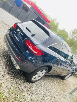 Mercedes-Benz GLC-Class 2016 Blue