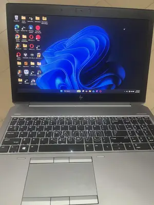 Laptop HP ZBook 15 G5 32GB Intel Core i7 SSD 1T
