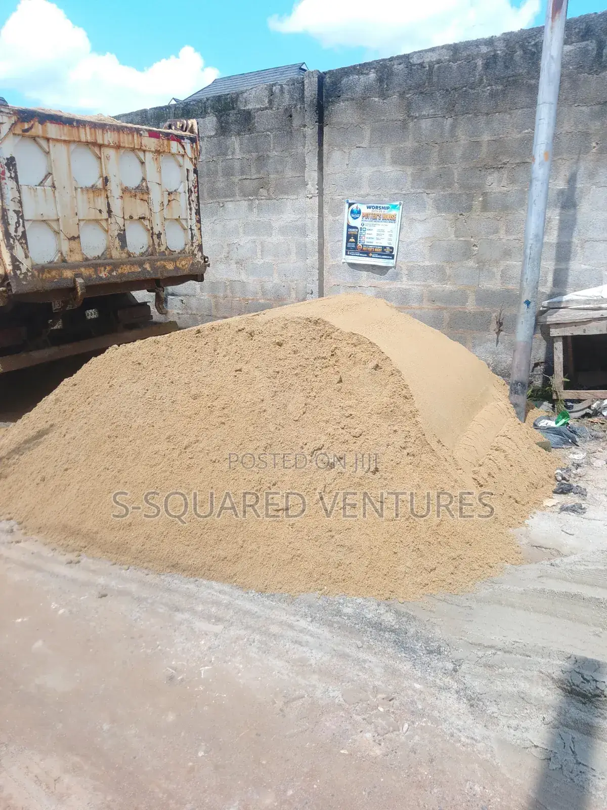 30 Tons Granite