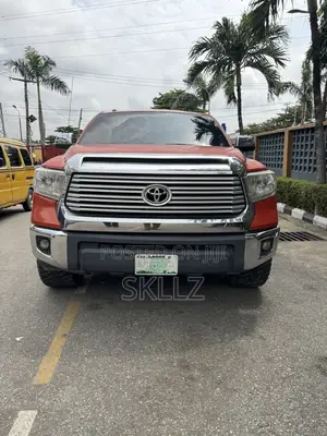 Toyota Tundra 2018 Orange