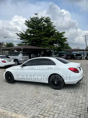 Mercedes-Benz C300 2016 White
