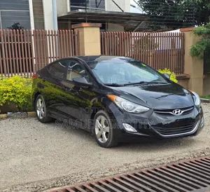 Hyundai Elantra 2013 Black