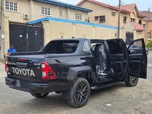 Classy Hilux for Hire