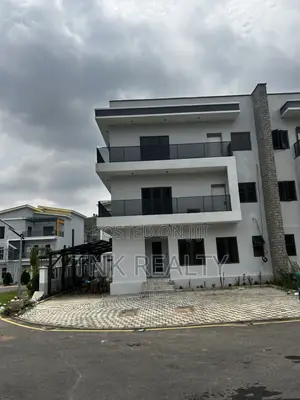5bdrm Duplex in Cosgrove Estate, Katampe (Main) for sale