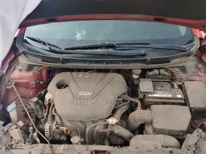 Hyundai i30 2011 Red