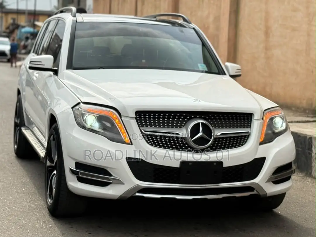 Mercedes-Benz GLK-Class 350 4MATIC 2014 White