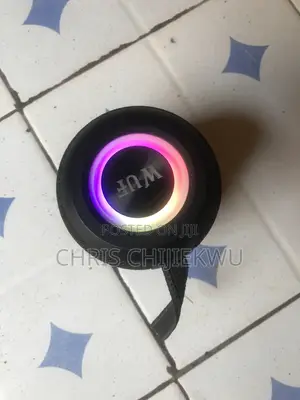 WUF W33 Bluetooth Speaker