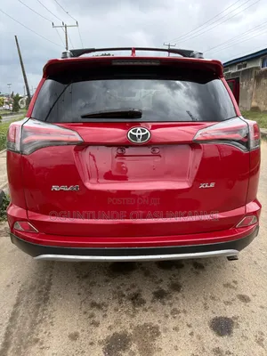 Toyota RAV4 2017 Red