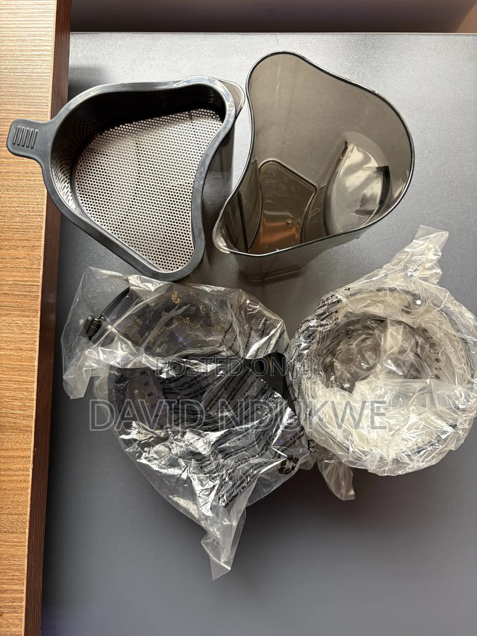 Buchymix BJ15 Juicer With Extra Accessories