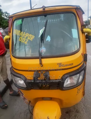 TVS King Deluxe Plus iTouch Start 2025 Yellow