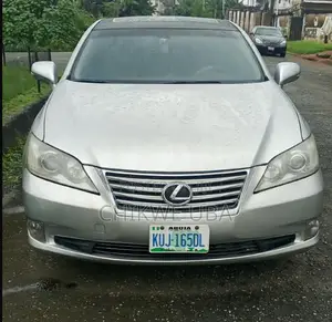 Lexus ES 350 2011 Silver