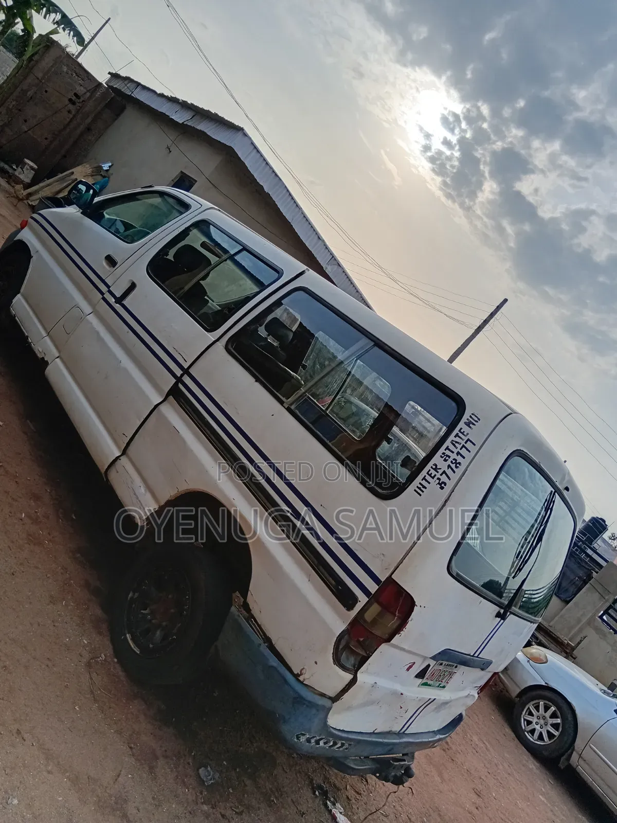 Toyota HiAce 2004 White