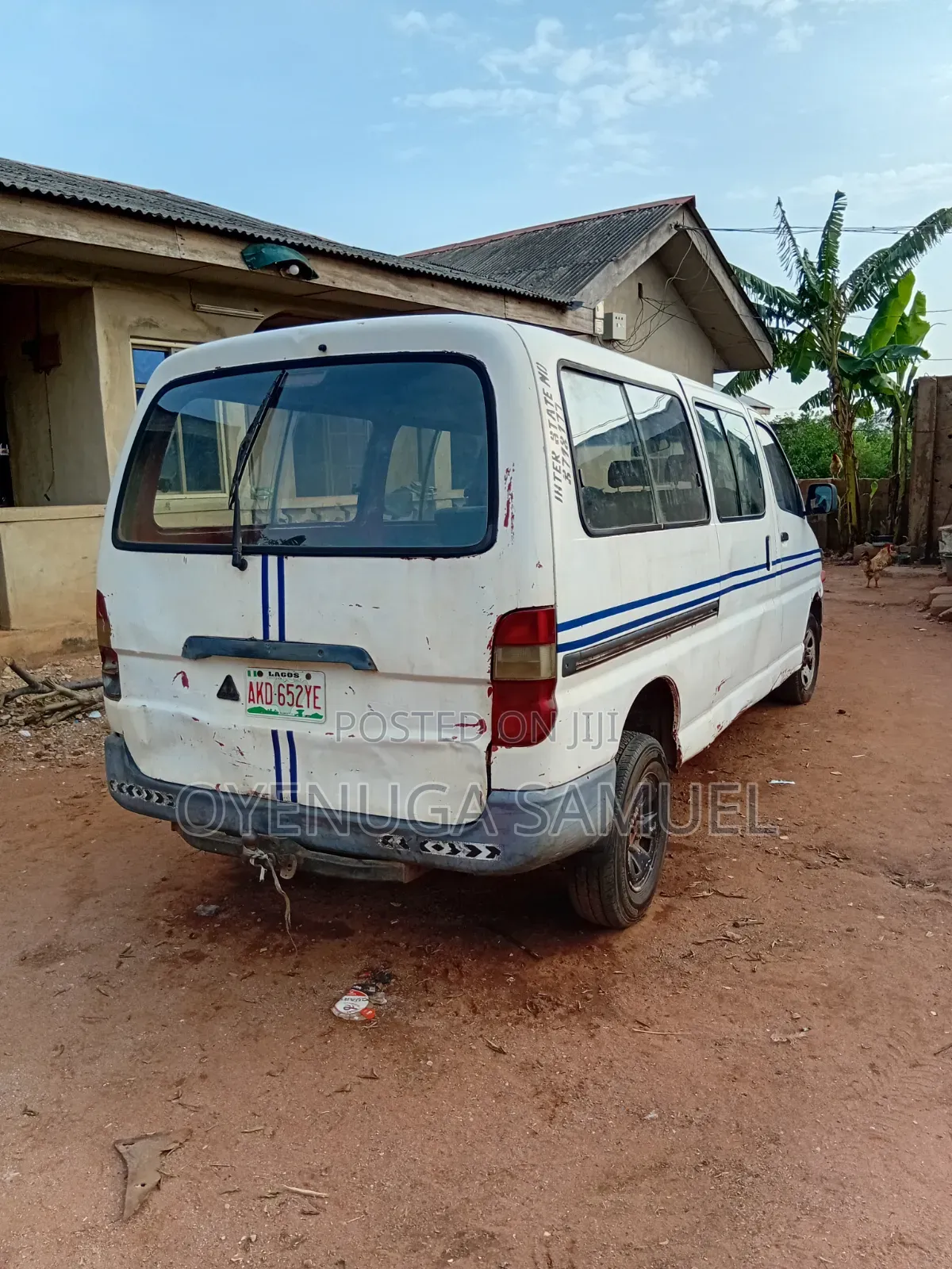 Toyota HiAce 2004 White