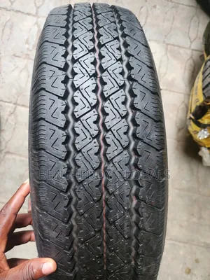 215/70r17.5 Bridgestone