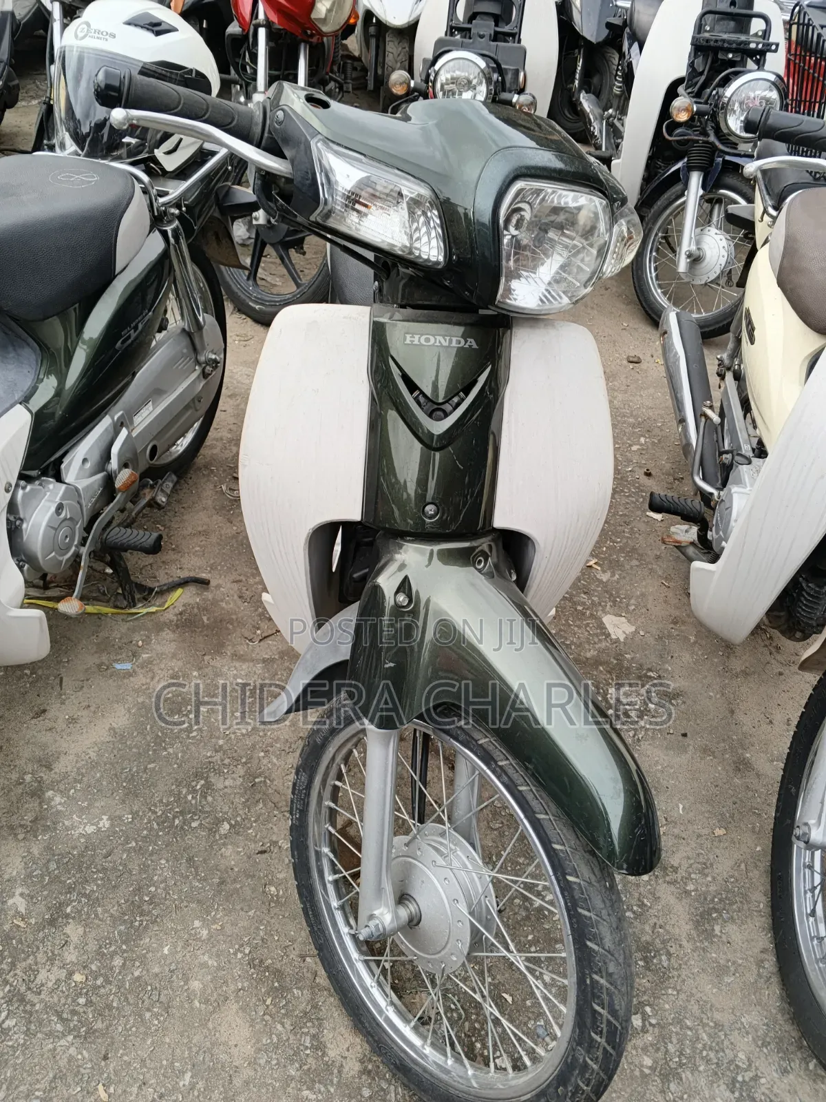 Honda CB 2018 Blue