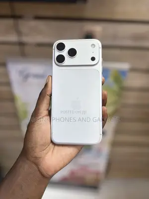 Apple iPhone 17 Pro Max 256 GB Silver