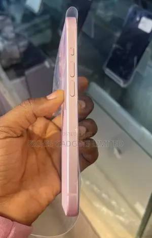 Apple iPhone 15 256 GB Pink