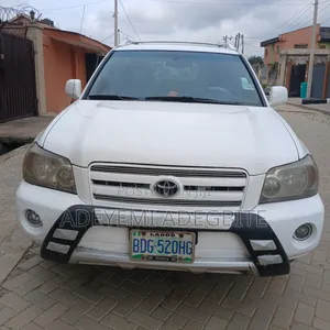 Toyota Highlander 2005 White