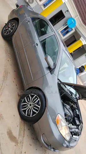 Toyota Corolla 2006 Gray