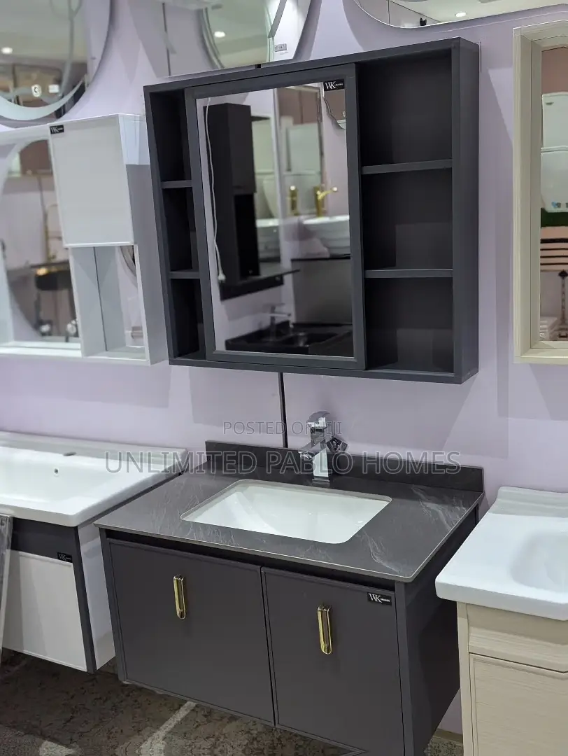 Modern Bathroom Vanity Set With Mirror Cabinet