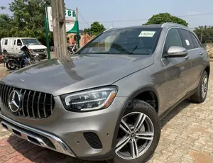 Mercedes-Benz GLC-Class 2020 Brown