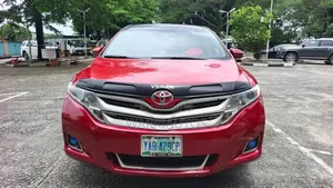 Toyota Venza 2010 Red