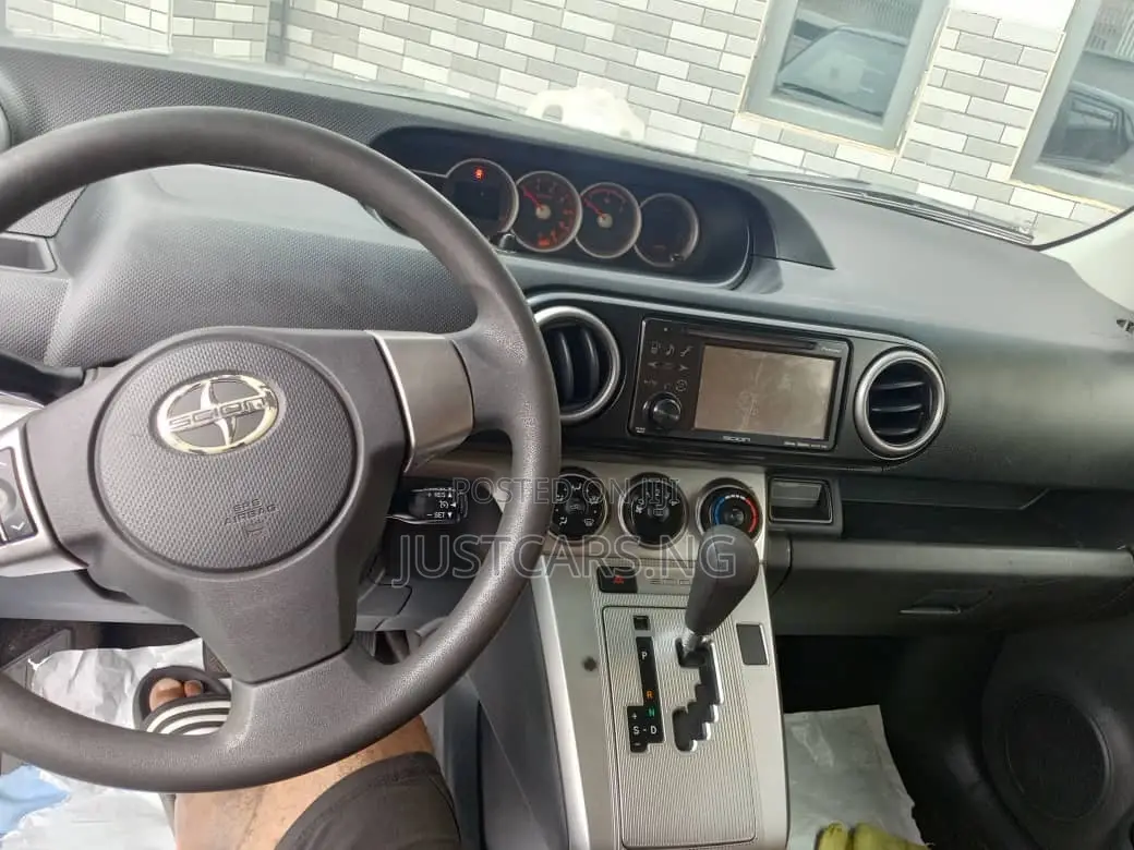 Scion xB 2012 Black