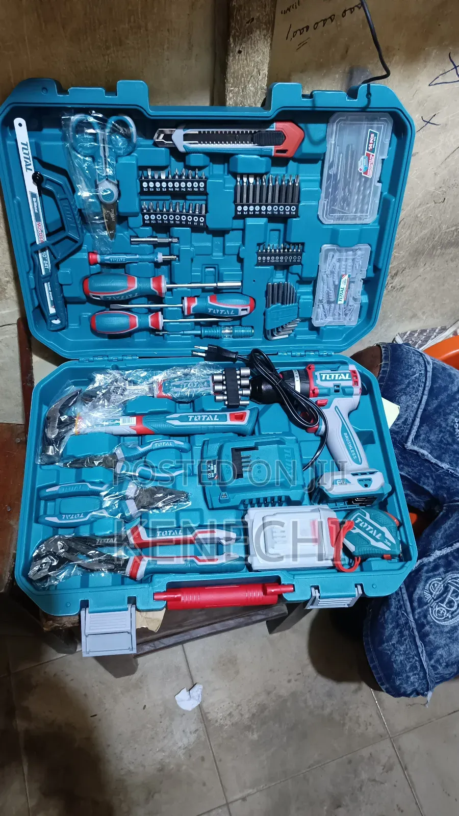 Tools Box With Screw Driver Machine