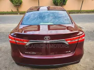 Toyota Avalon XLE 4dr Sedan (3.5L 6cyl 6A) 2014 Burgundy