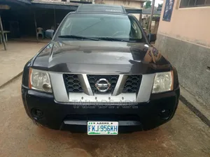 Nissan Xterra Automatic 2005 Black